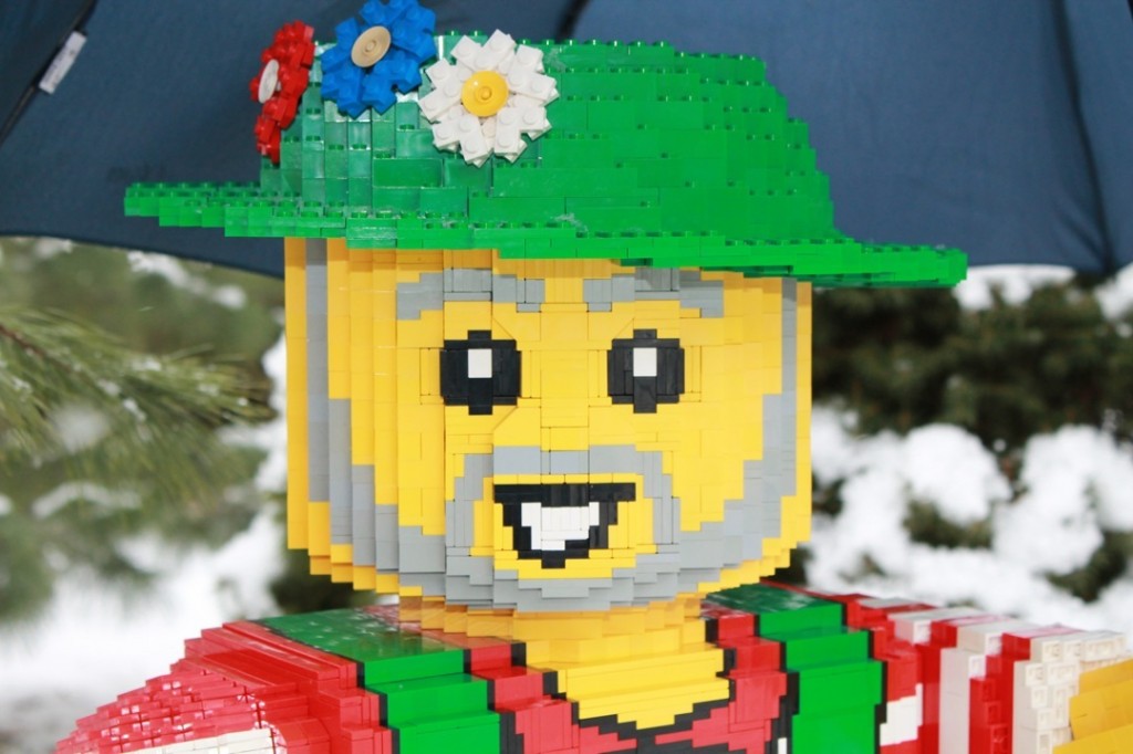 Kopf der Legoskulptur